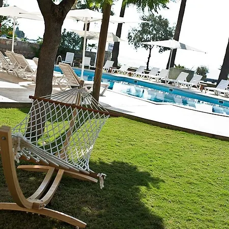 Ξενοδοχείο Mare 3*