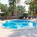 Mare Hotell 3*